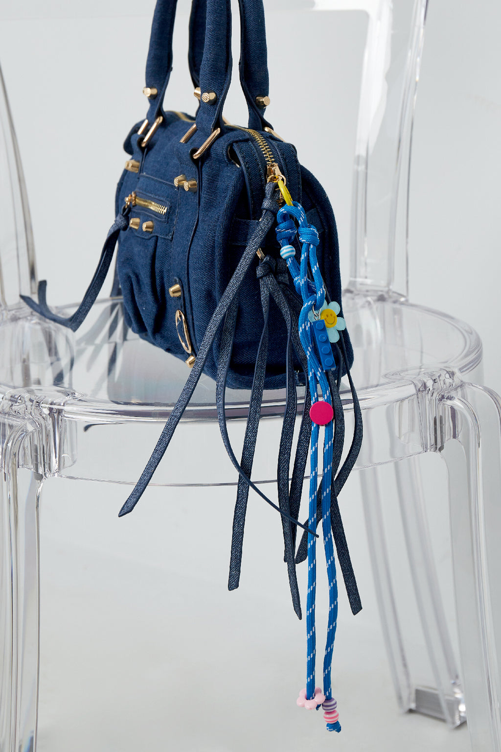 The Happy Flower Pendant SERAMODE