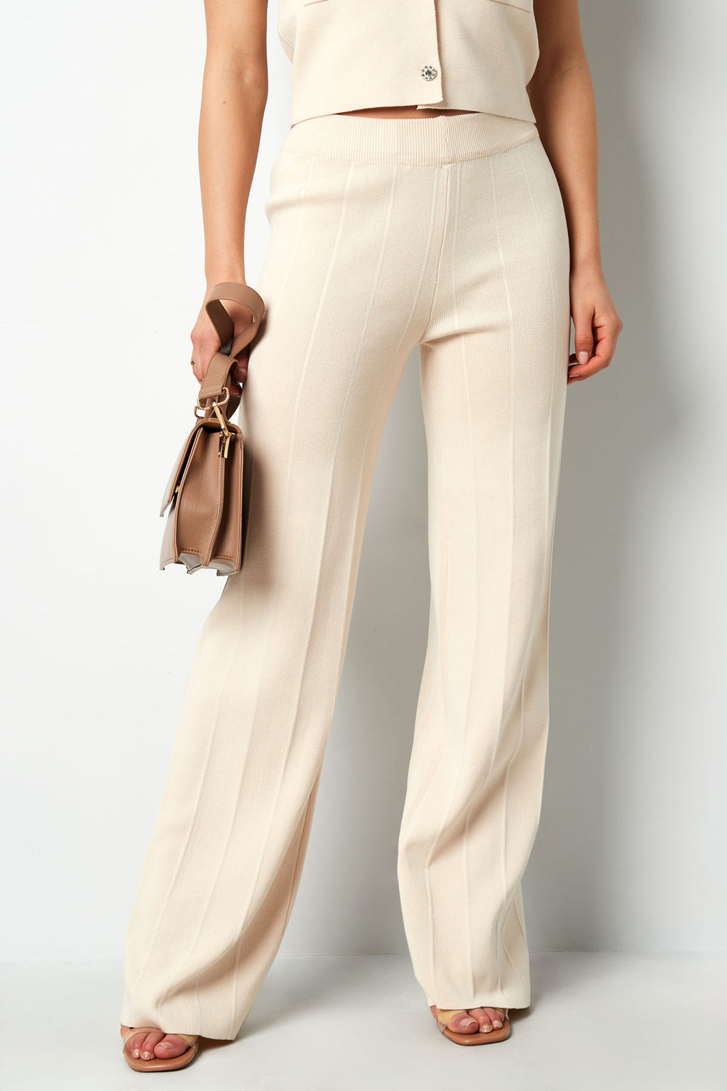 The Elegant Wide Leg Viscose Pants SERAMODE