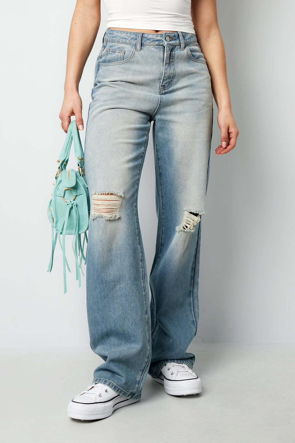 The Ripped Straight Jeans SERAMODE