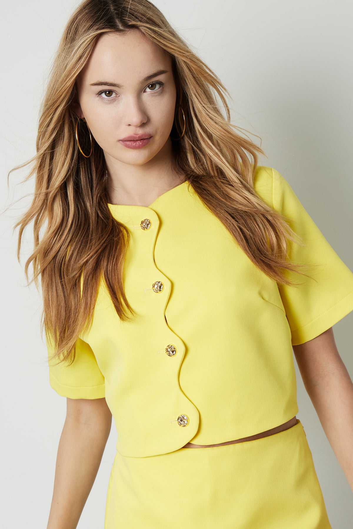 The Cropped Button Top SERAMODE