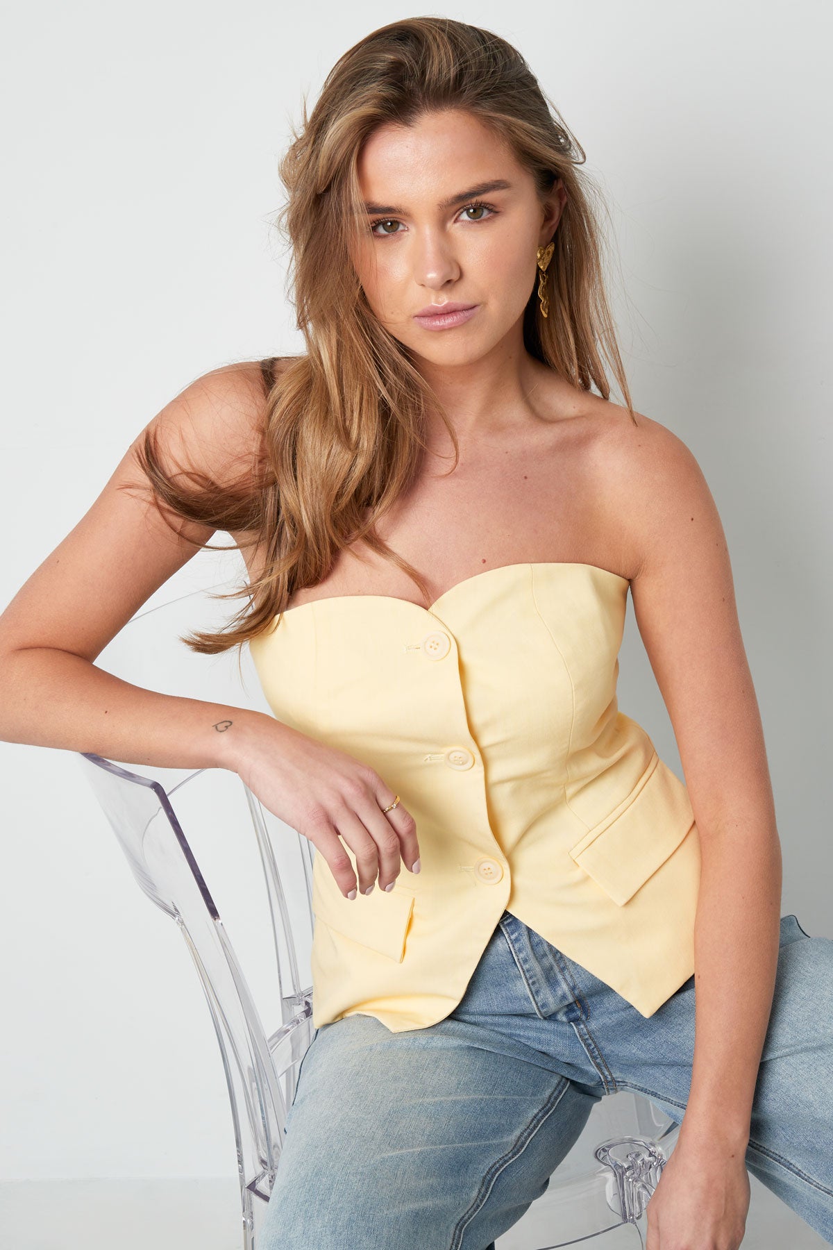 The Tailored Sleeveless Top SERAMODE