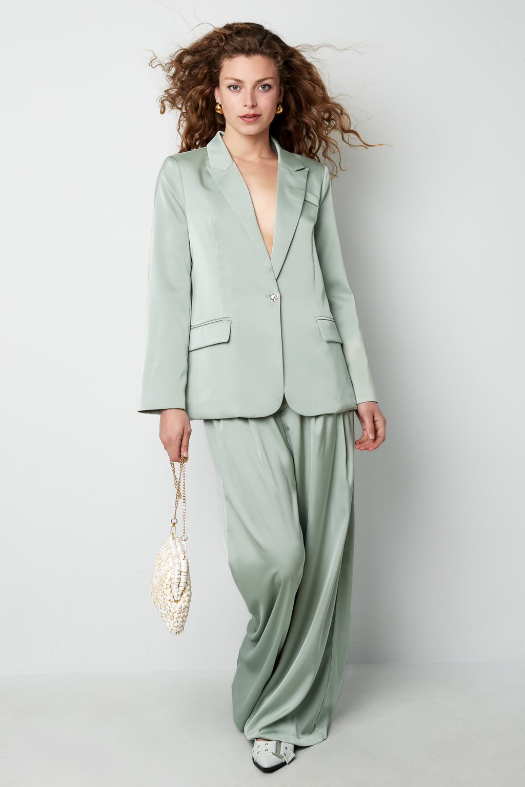 The Essential Straight Pants SERAMODE