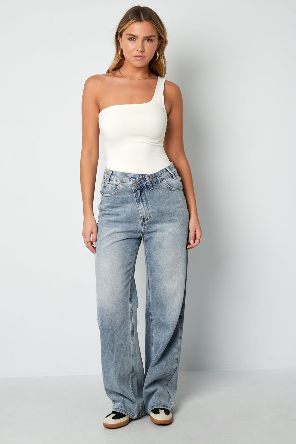 The One Shoulder Bodysuit SERAMODE