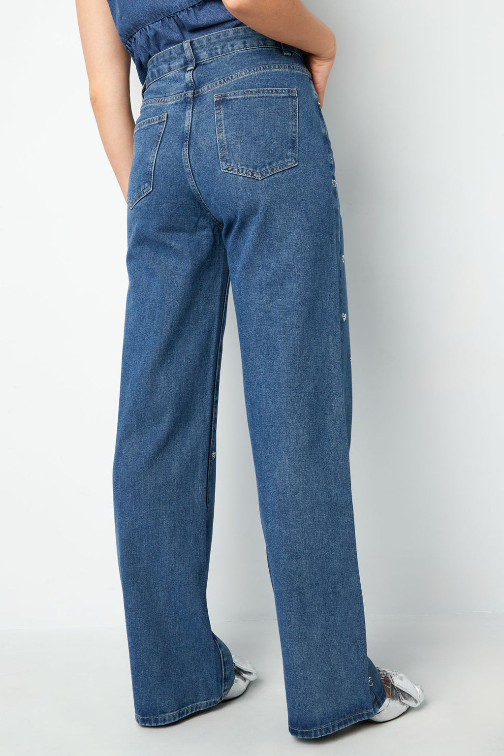 The Heart Embroidered Jeans SERAMODE