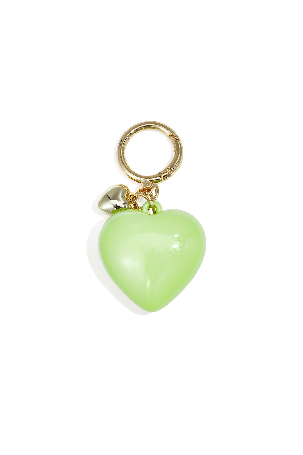 Groen acryl hart tascharm met goudkleurige ring