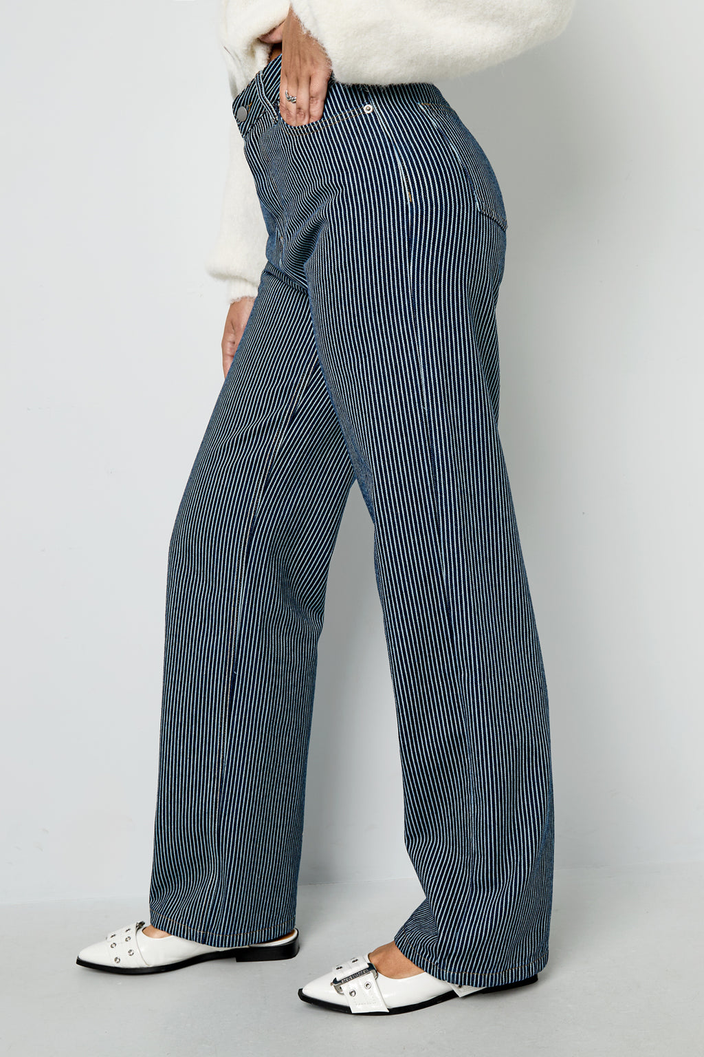 The Striped Straight Pants SERAMODE
