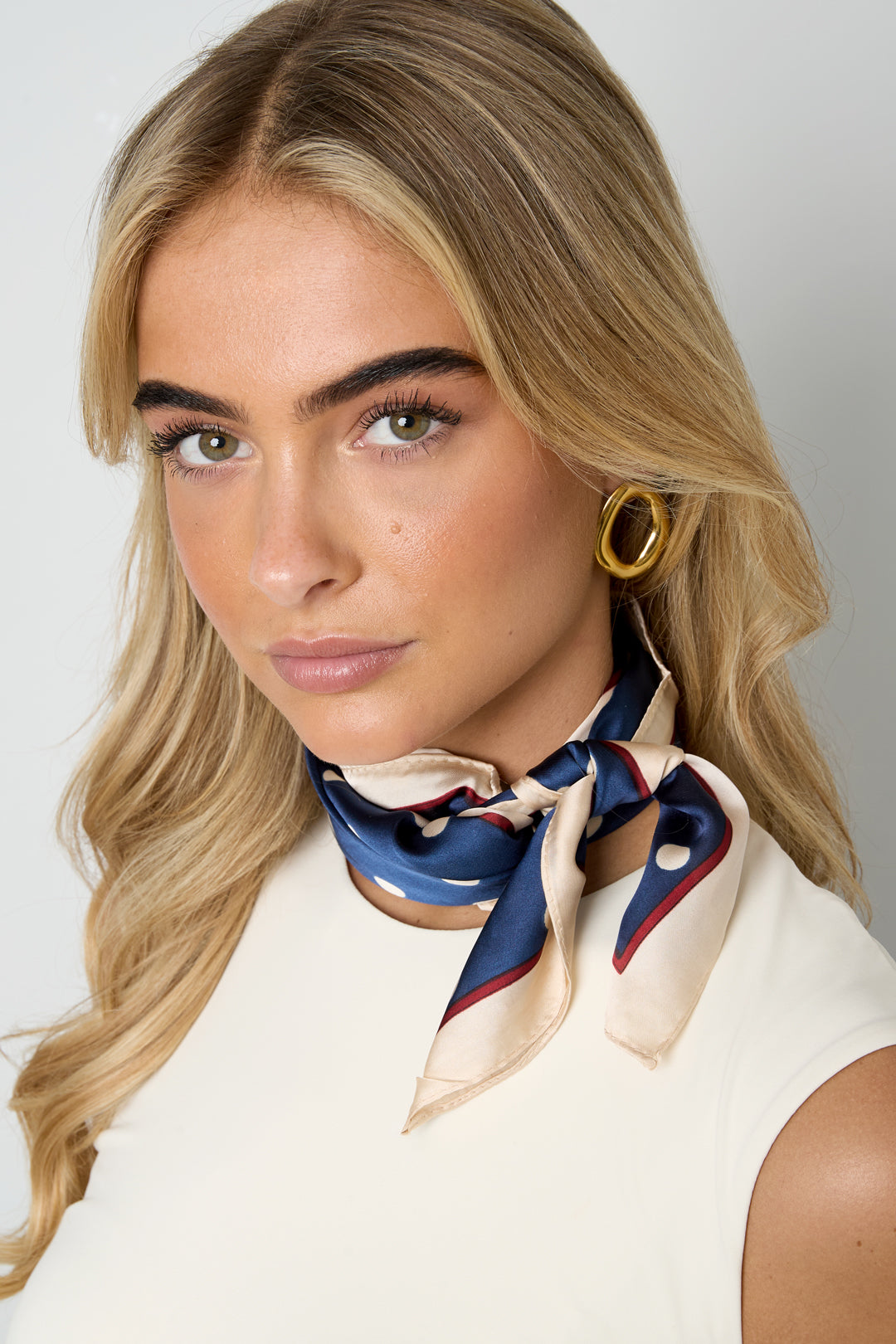 The Dotted Summer Scarf SERAMODE