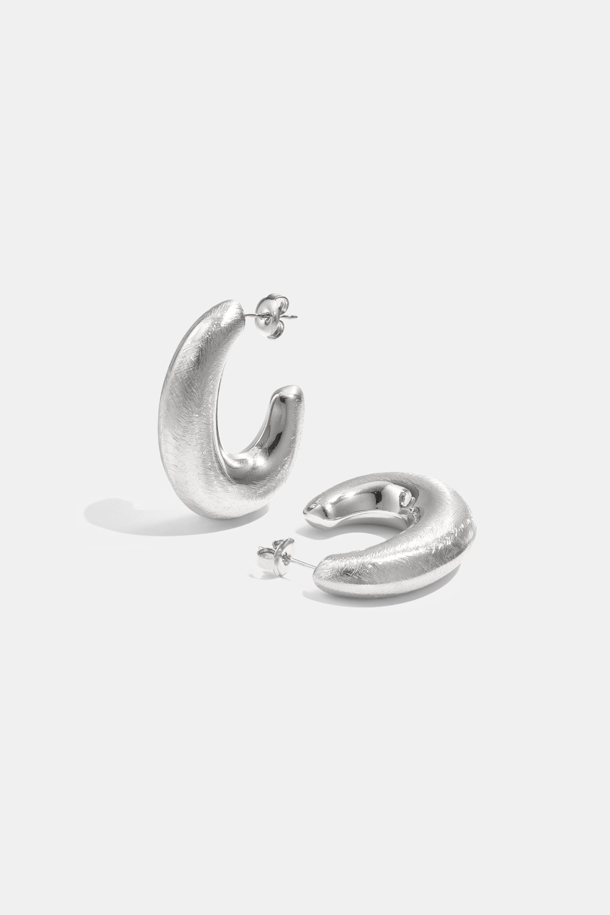 The Circle Hoop Earrings SERAMODE