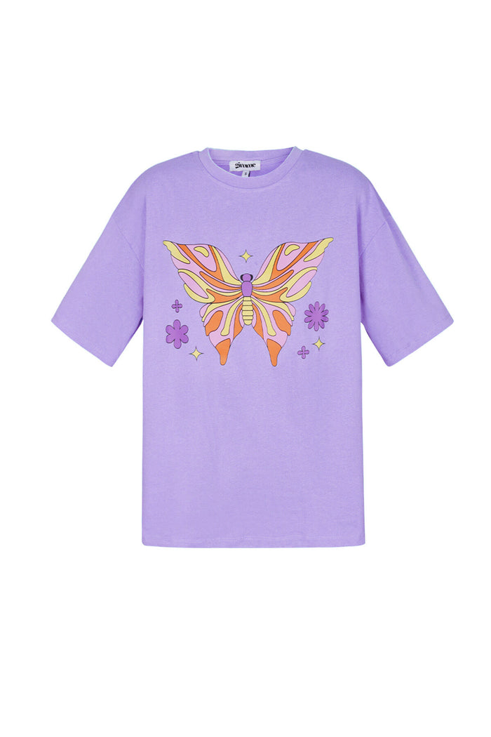 Lila oversized katoenen t-shirt met grote vlinder print op de voorkant