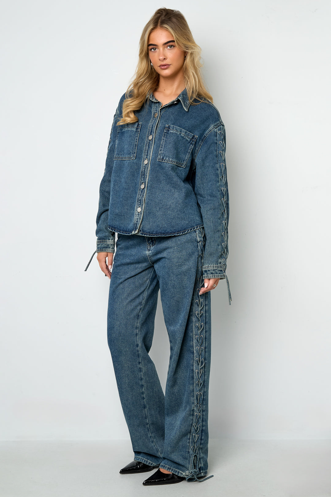 The Tie-Up Denim Jacket SERAMODE