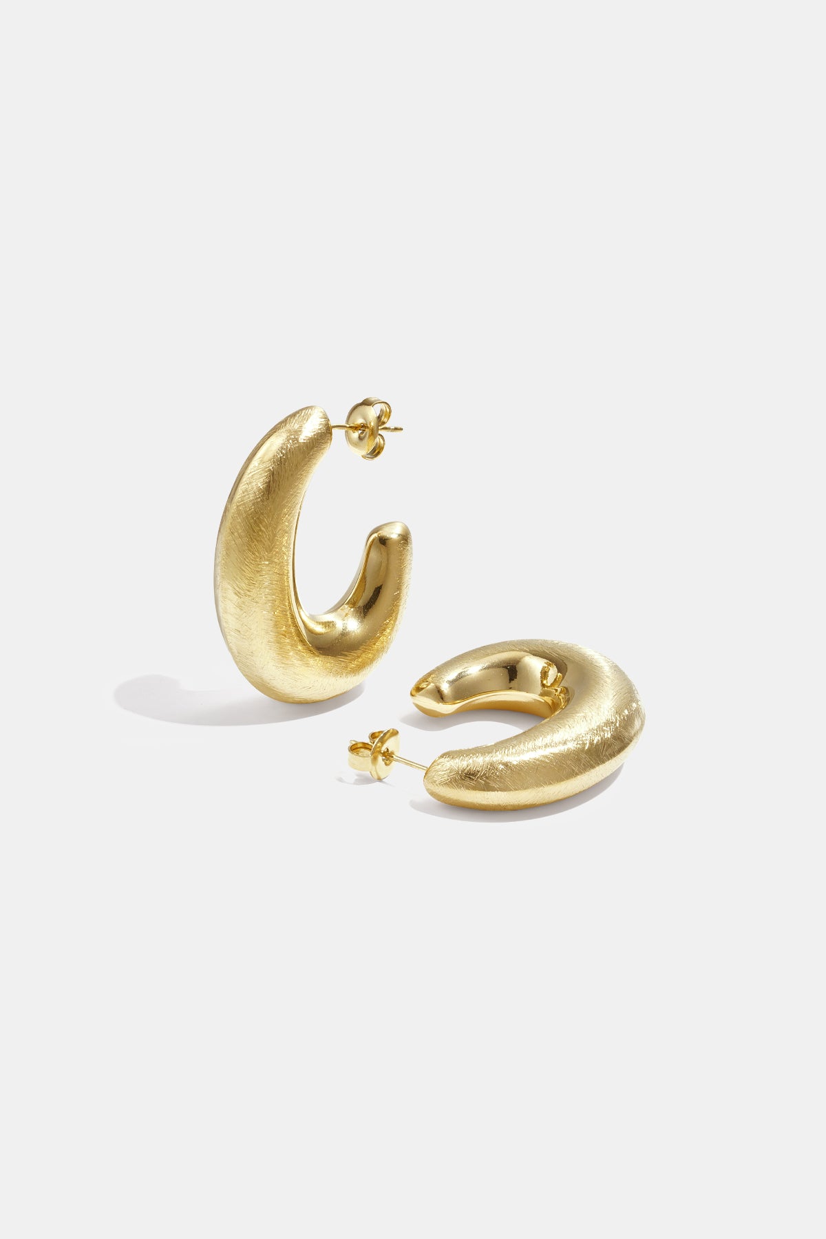 The Circle Hoop Earrings SERAMODE