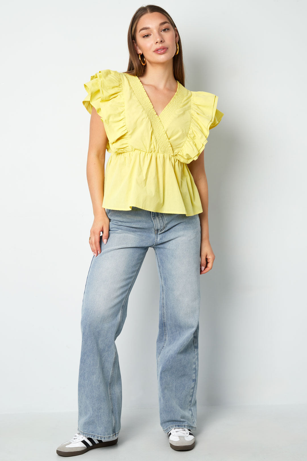 The Ruffle Edge Sleeveless SERAMODE