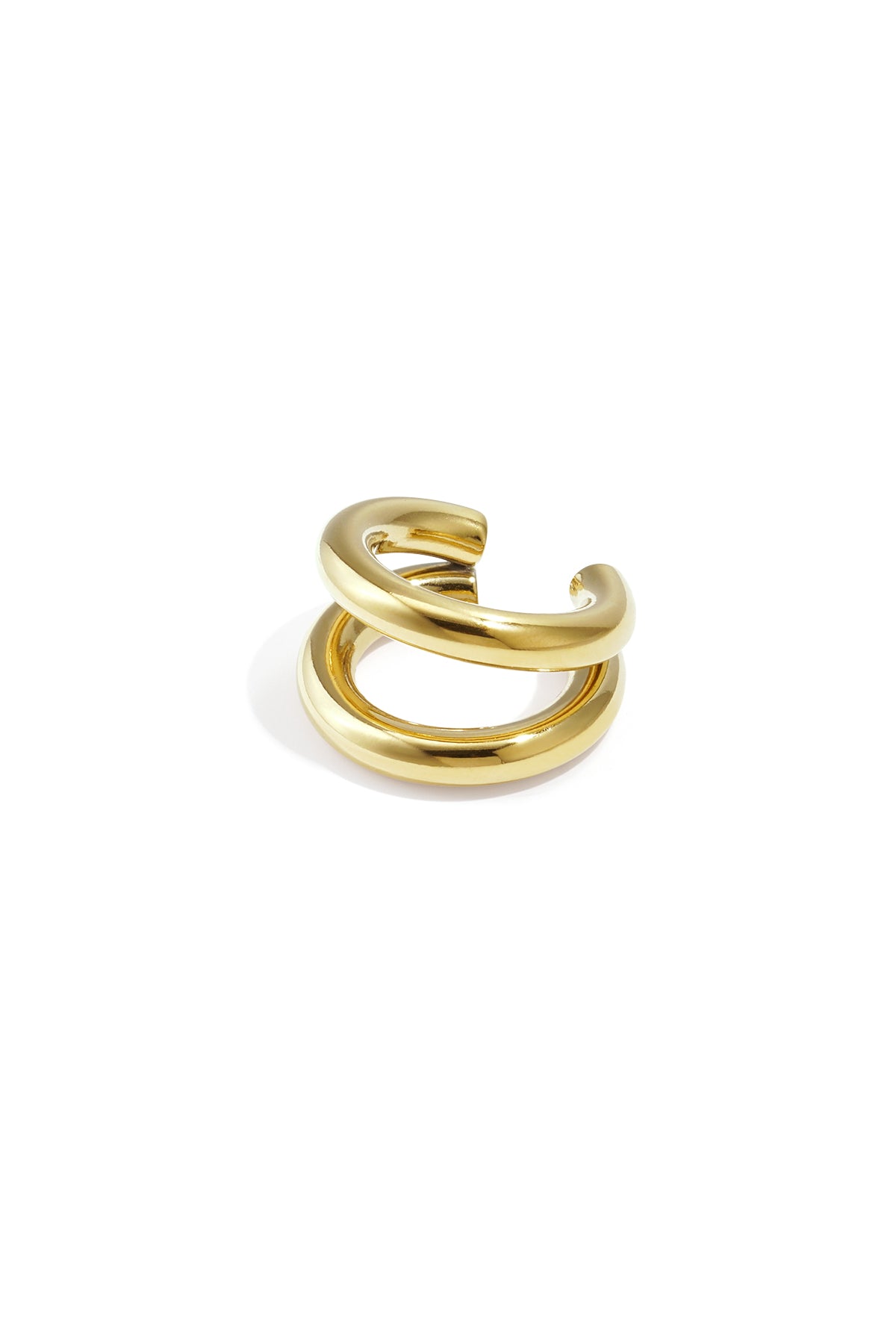 Goudkleurige golvende ear cuff met drie open ringen van roestvrij staal