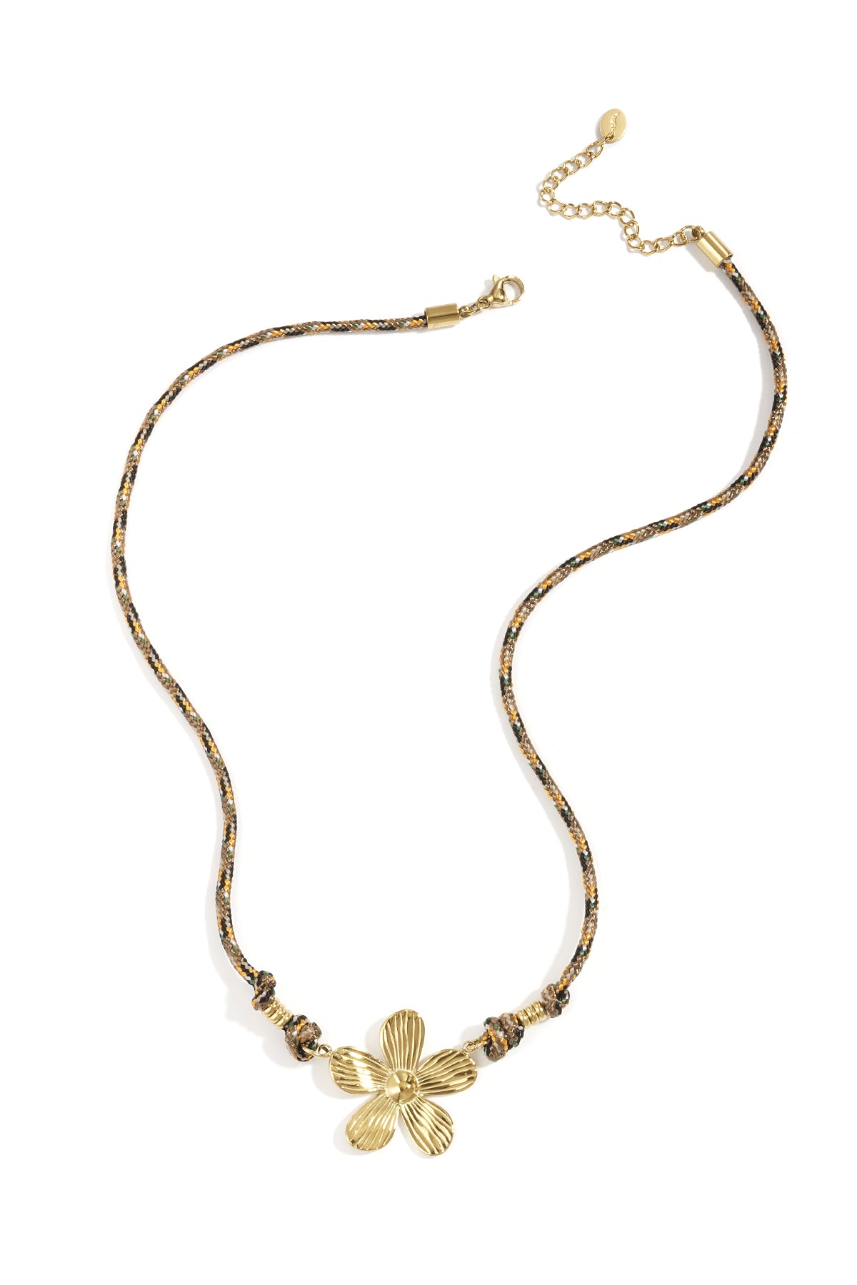 Bruine gevlochten touw ketting met gouden bloem hanger in het midden
