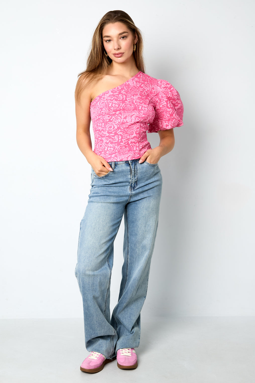 The One Shoulder Floral Top SERAMODE