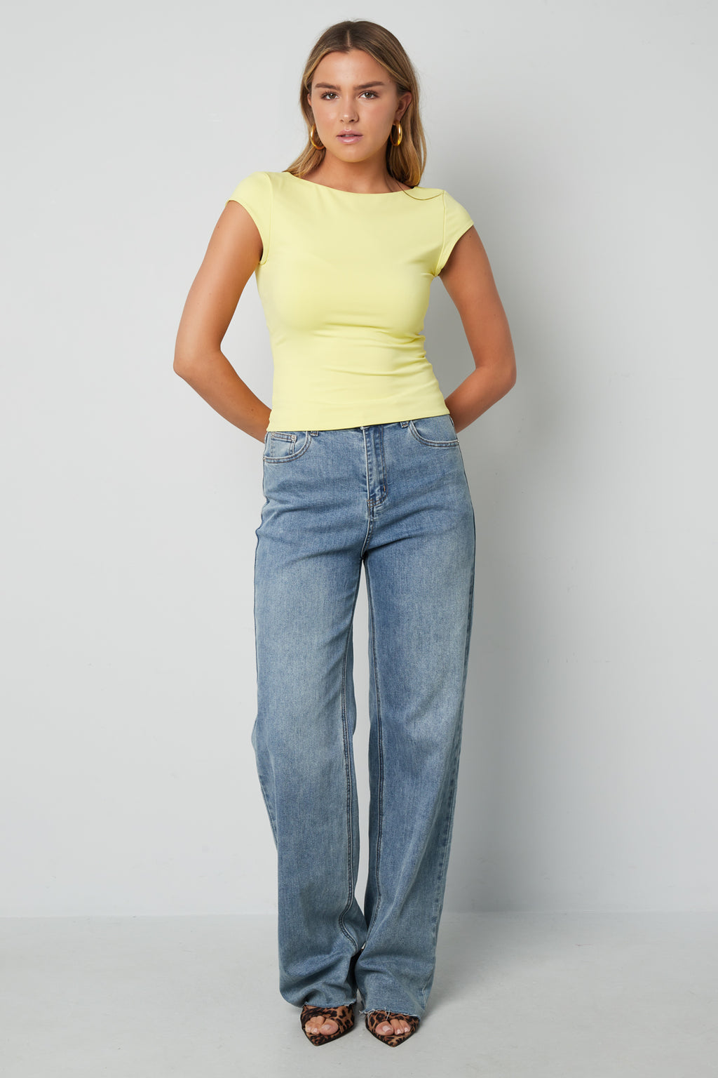 The Basic Nylon Tee SERAMODE