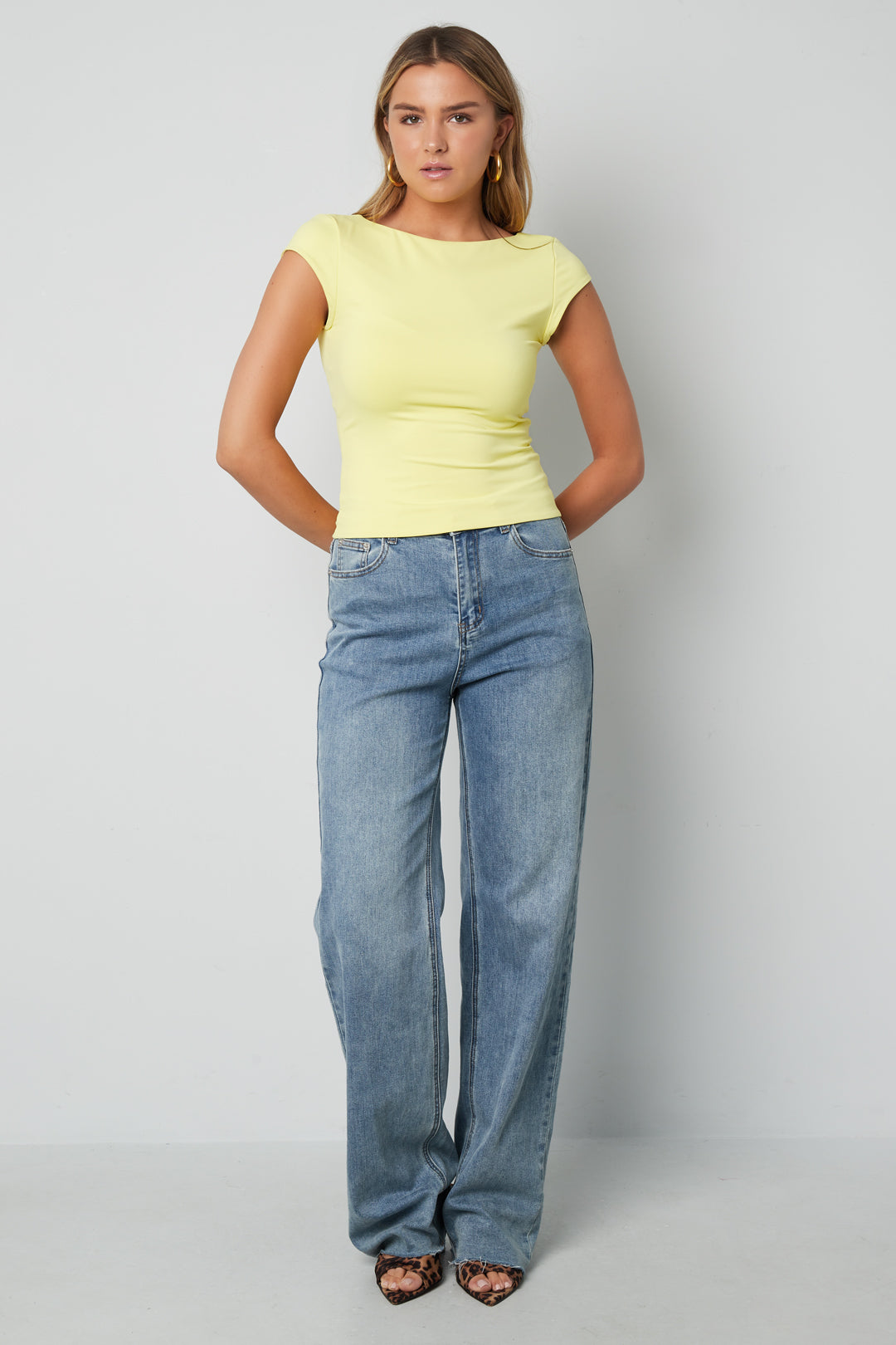 The Basic Nylon Tee SERAMODE