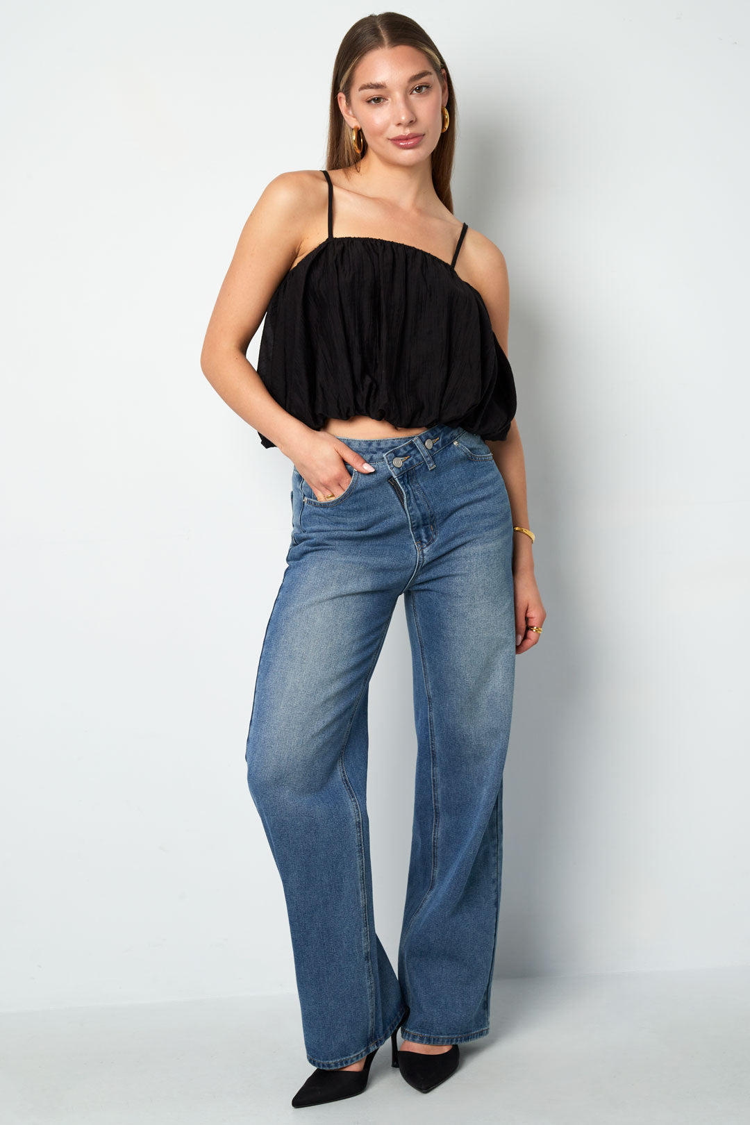 The Essential Sleeveless Top SERAMODE