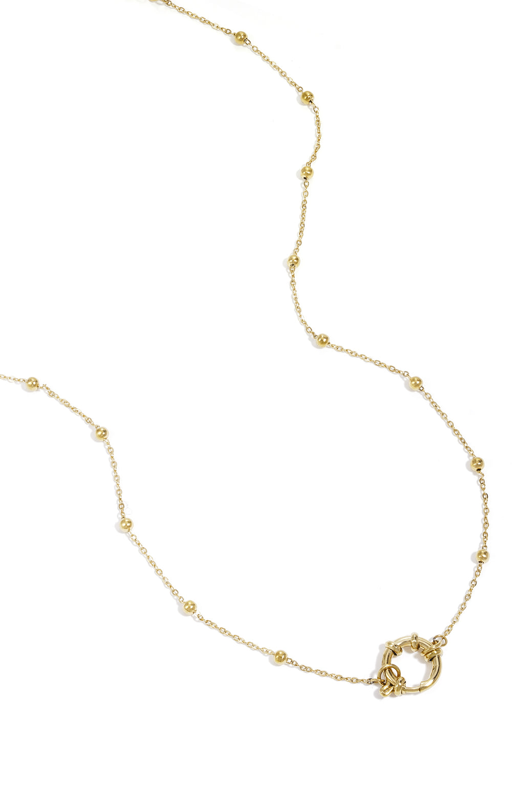 Goudkleurige schakelketting met kleine bolletjes en ronde sluiting