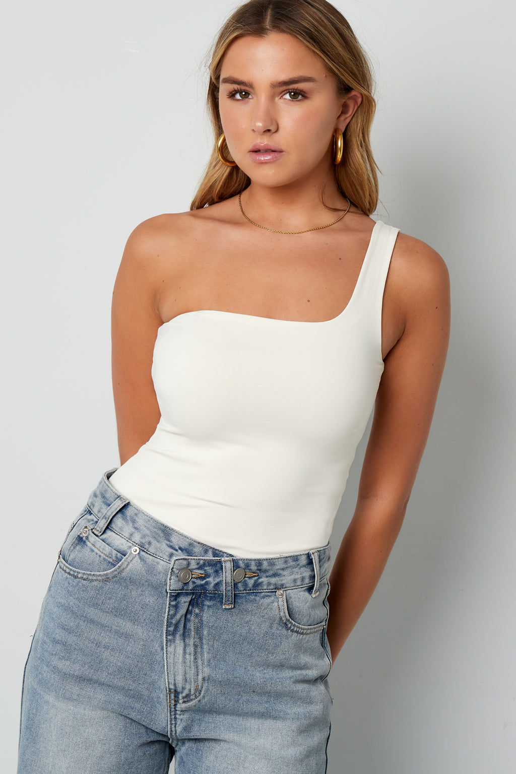The One Shoulder Bodysuit SERAMODE
