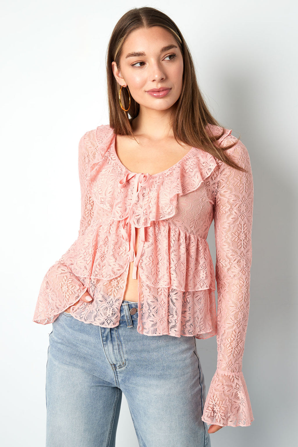 The Lace Ruffle Top SERAMODE