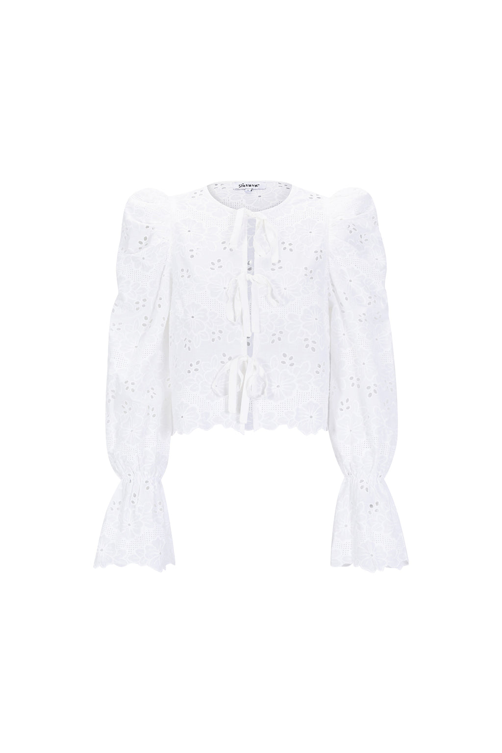 Witte katoenen blouse met broderie anglaise details en pofmouwen